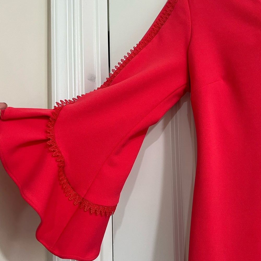 Calvin Klein Tiered Bell Sleeve Sheath Dress - Picture 4 of 8